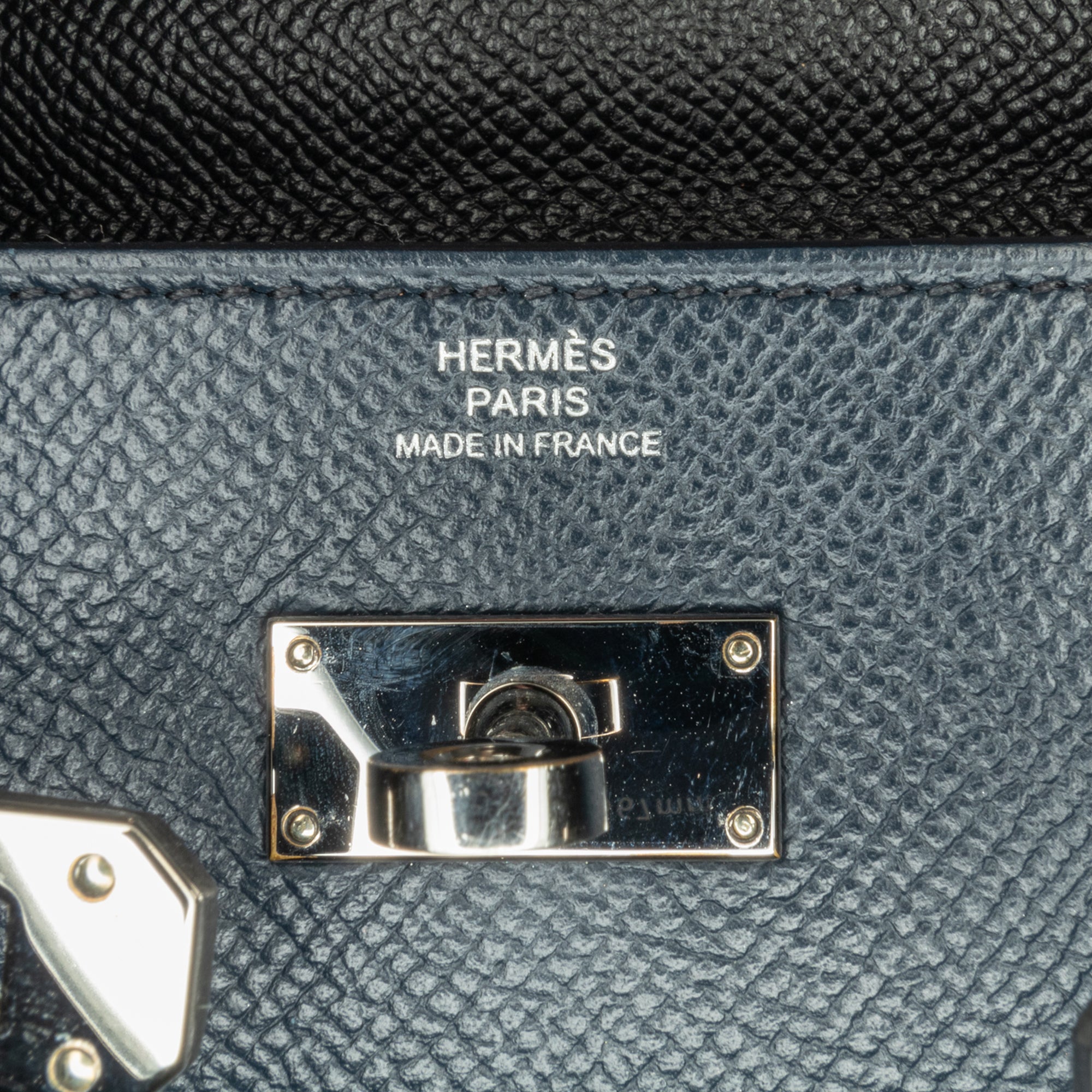 Hermés Kelly To Go Walllet Blue Epsom Gold