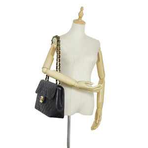 Maxi Classic Lambskin Single Flap