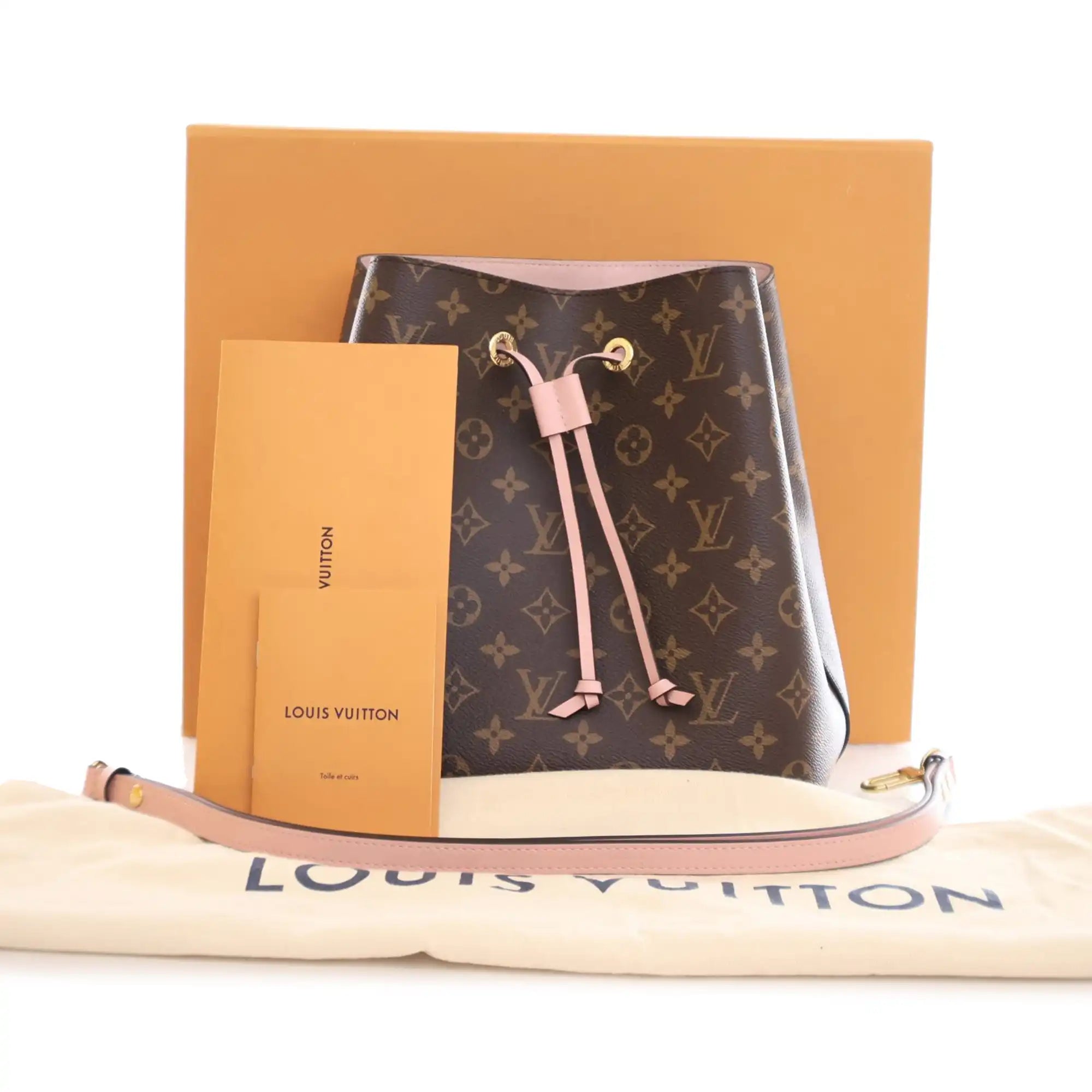 Louis Vuitton NéoNoé MM Monogram Canvas