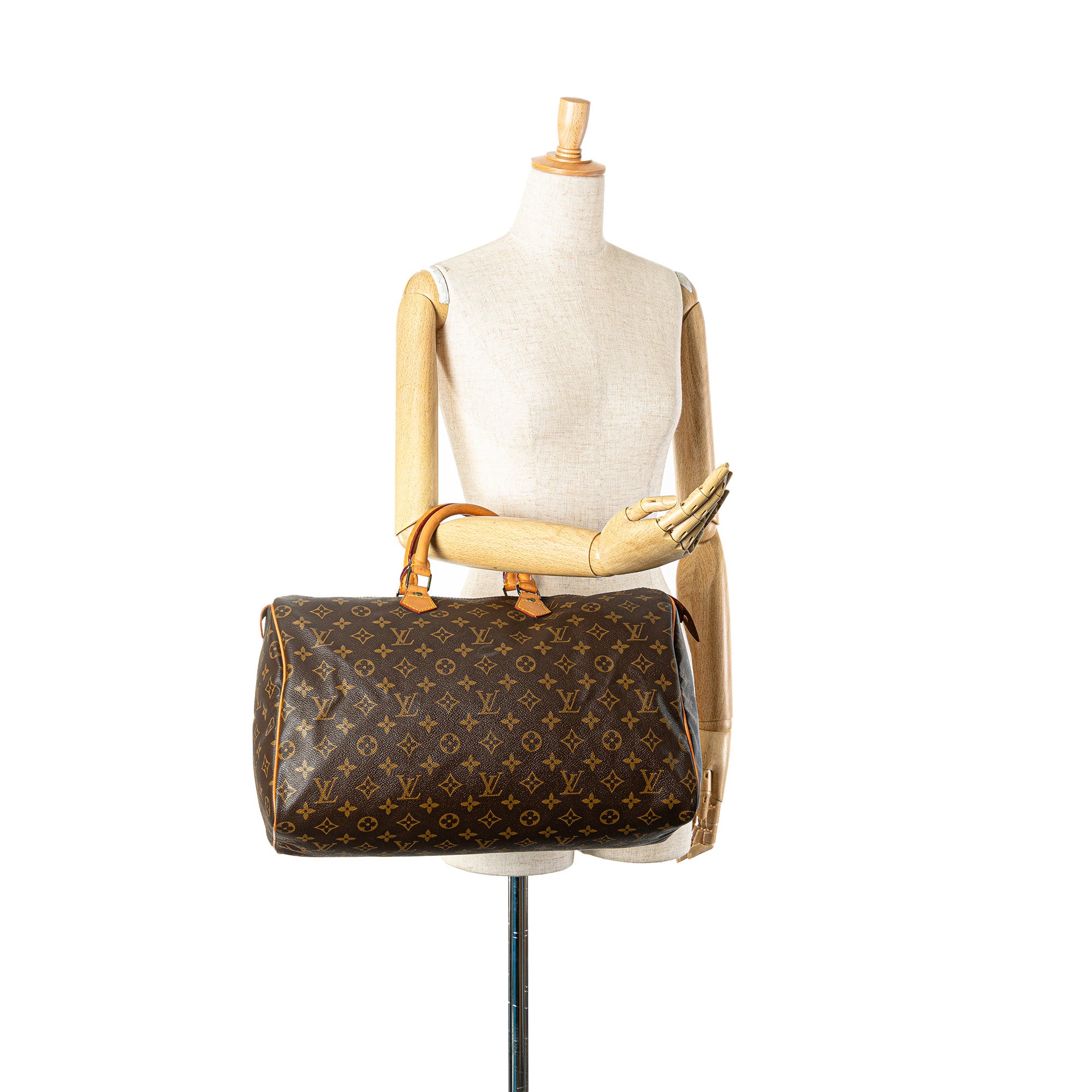 Louis Vuitton Speedy 40 Monogram Canvas