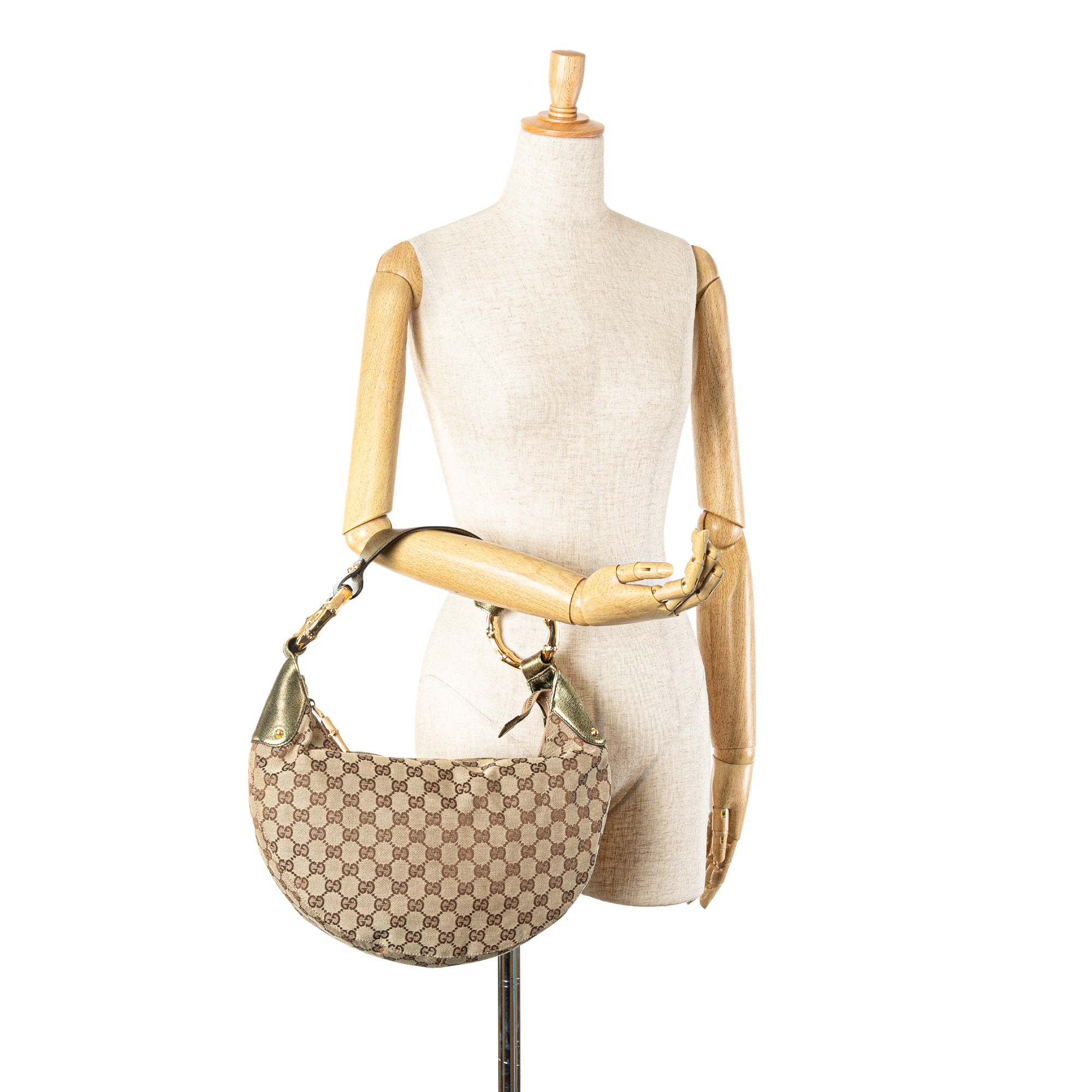 Gucci Bamboo Ring Hobo Medium GG Canvas