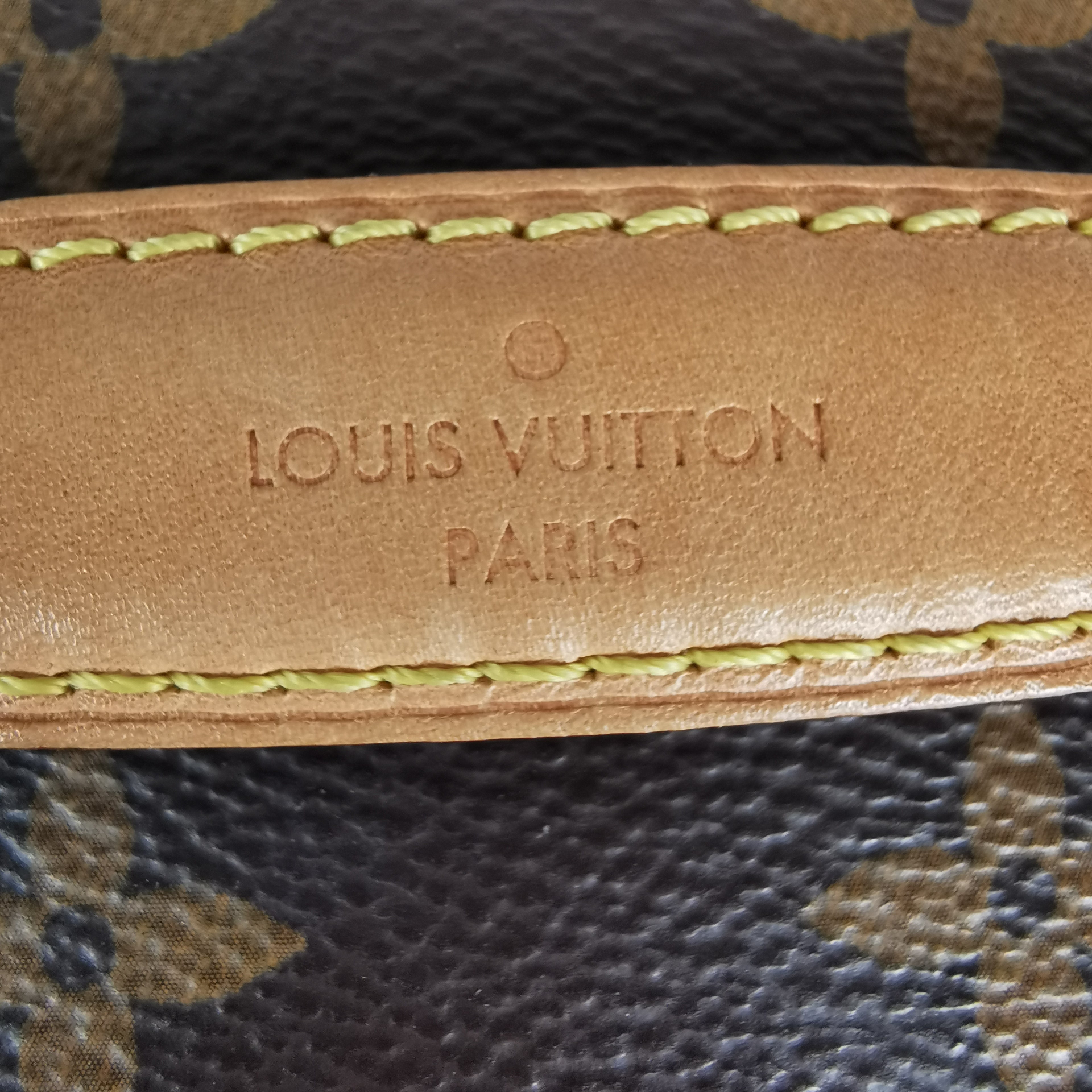 Louis Vuitton Trousse de Toilette Brown Cloth ref.1010791 - Joli