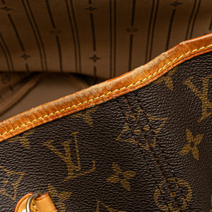 Louis Vuitton Neverfull MM Monogram Canvas