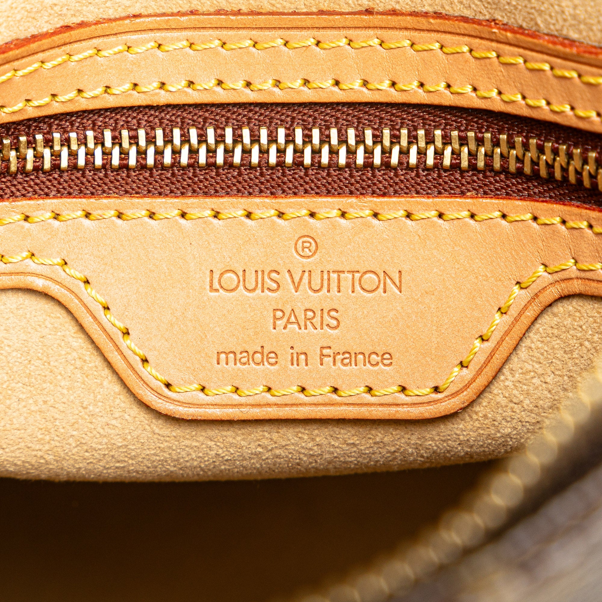 Louis Vuitton Looping MM Monogram Canvas